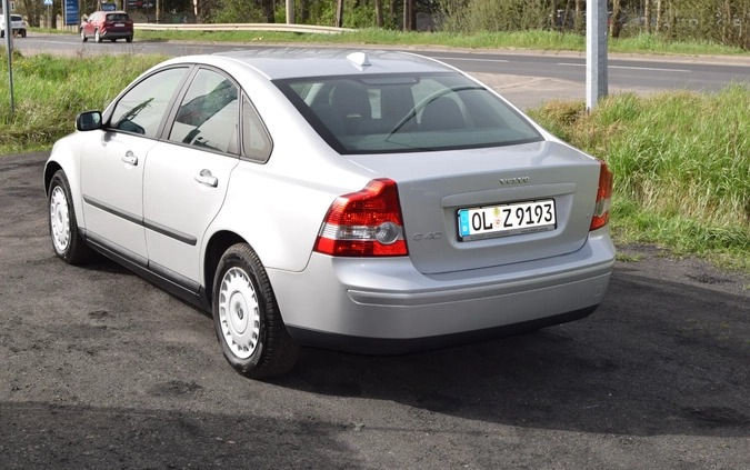 Volvo S40 cena 14900 przebieg: 214000, rok produkcji 2006 z Jarosław małe 211